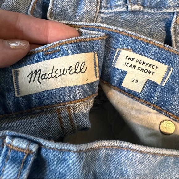 Madewell The Perfect Vintage Jean Short in Ansbury Wash size 29 - Picture 6 of 8
